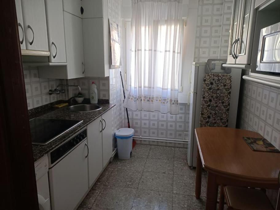 Piso San Roque 3 Hab Cerca Del Centro Y Universidad Apartman Santender Kültér fotó