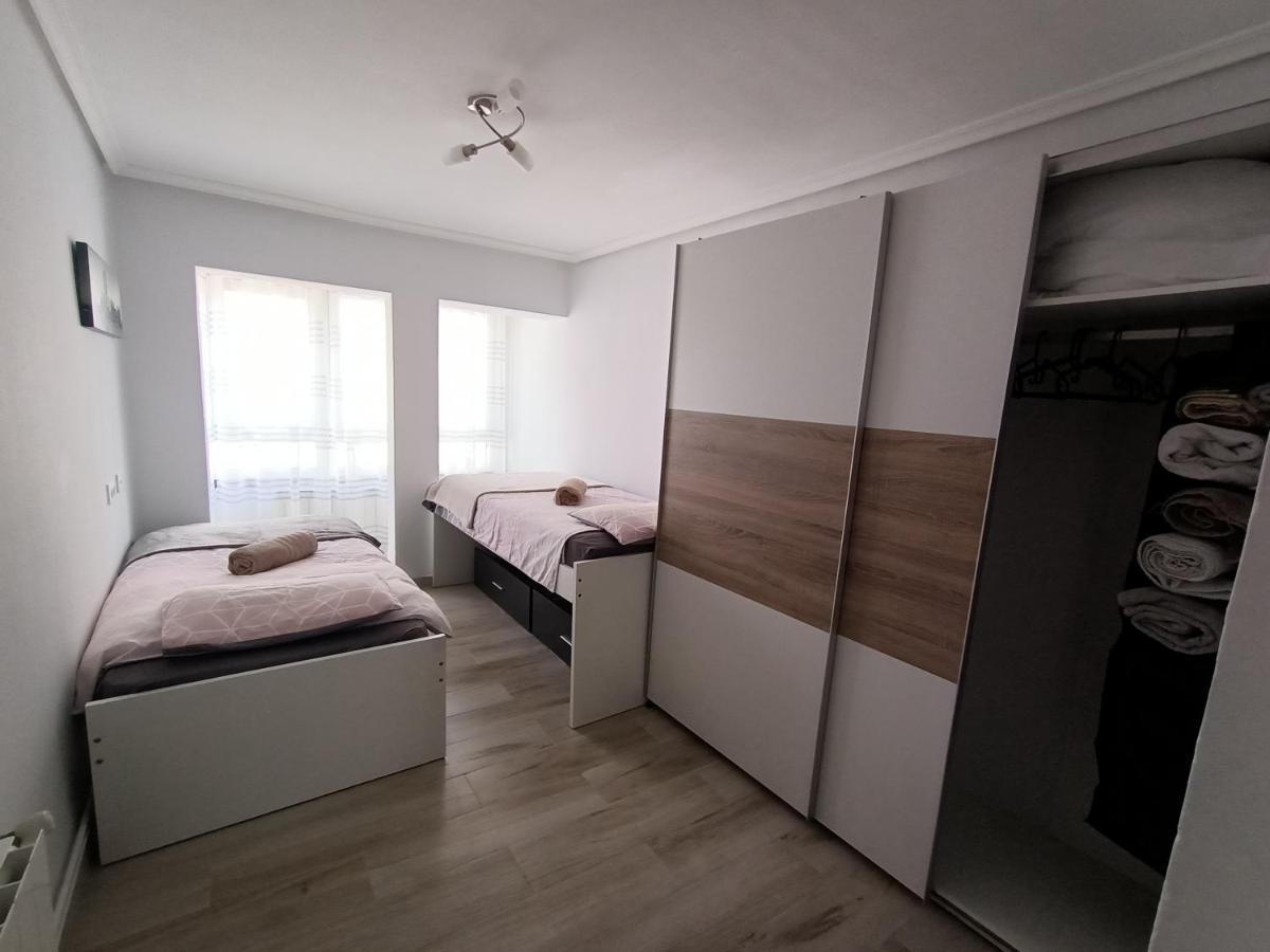 Piso San Roque 3 Hab Cerca Del Centro Y Universidad Apartman Santender Kültér fotó